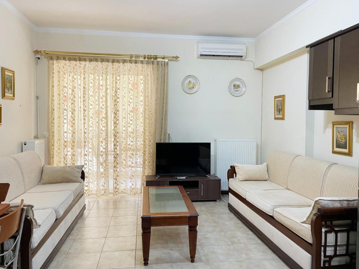 Zeta'S Apartment In Nafplio Bagian luar foto